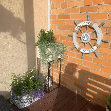 Apartment Sunlight *